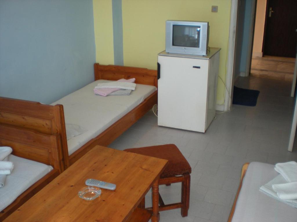 Hotel Strajica Lozenets Bilik gambar